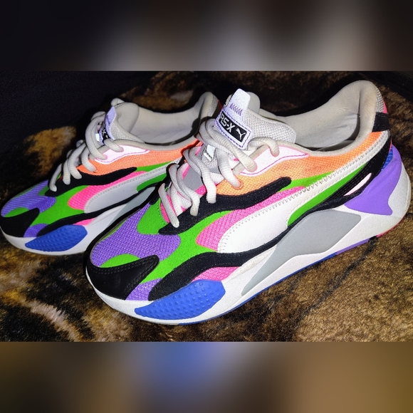 Color Splash Puma Running Sneakers Size 8 & a Half - Picture 1 of 3
